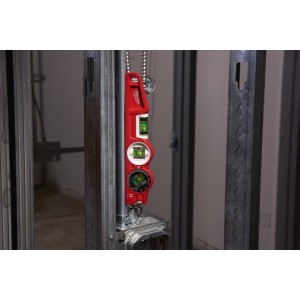 Milwaukee Poziomica TORPEDO Regulowana 25 cm 4932459096